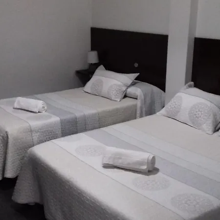 Apartamentos Turisticos Los Angeles Alcázar de San Juan Extérieur photo
